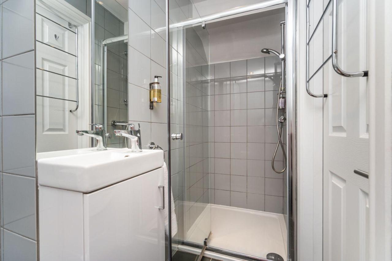 Вилла 9 The Townhouse Кесвик Экстерьер фото